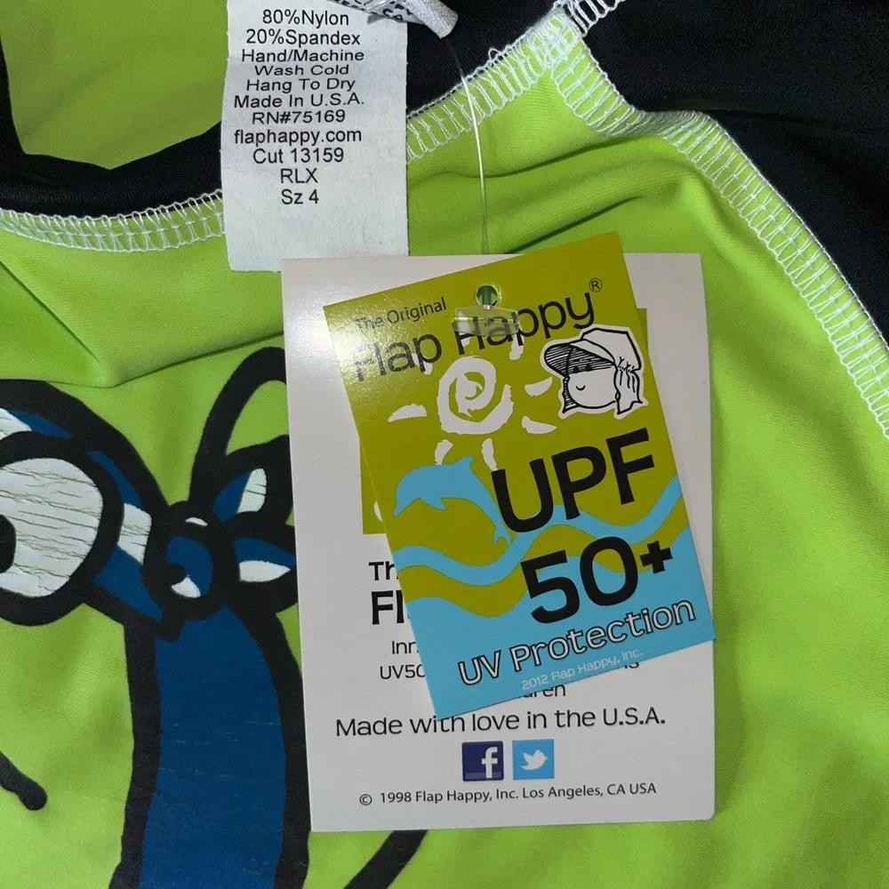 Flap Happy Kids UV 50 NWT Graphic Pirate Fish Rash Guard Swim Top Size 4